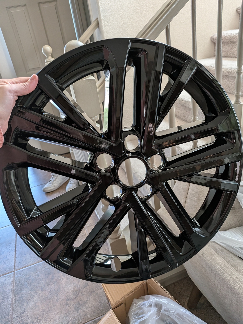 NEW 18" 2025-2026 TOYOTA CAMRY SE Gloss Black WHEEL RIM GUARD SET OF 4 Brand New